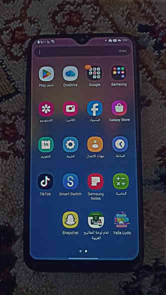 سامسونك A10 مبدل شاشه اصلي وعوزو بيت سمكارت دفعلي سعر ناسبني ابيعك رقمي /***********
