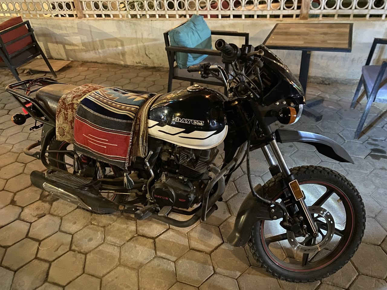 دايون جبلي موديل 23 محرك 200دراجه اخت النضيفه لايت جمجمه مكان كربلاء سعر 1750اوراق أصولي***********
