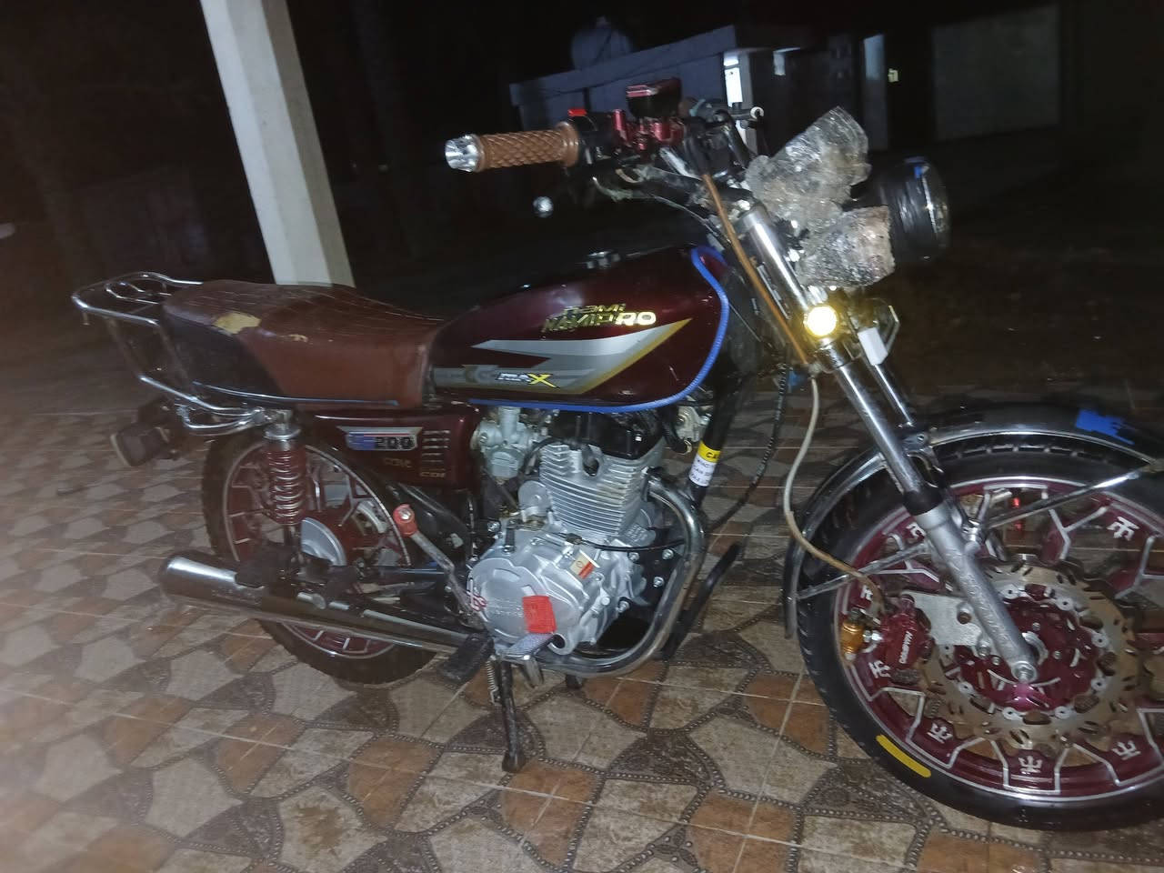 درجه البيع نامه برو موديل ٢٥ محرك ٢٠٠ درجه مابيه ايه نقص سعر ٧٥٠ وبيه مجال مكان ديالى تقاطع الوجهيه تصل على رقم *********** تصل وتدالل
