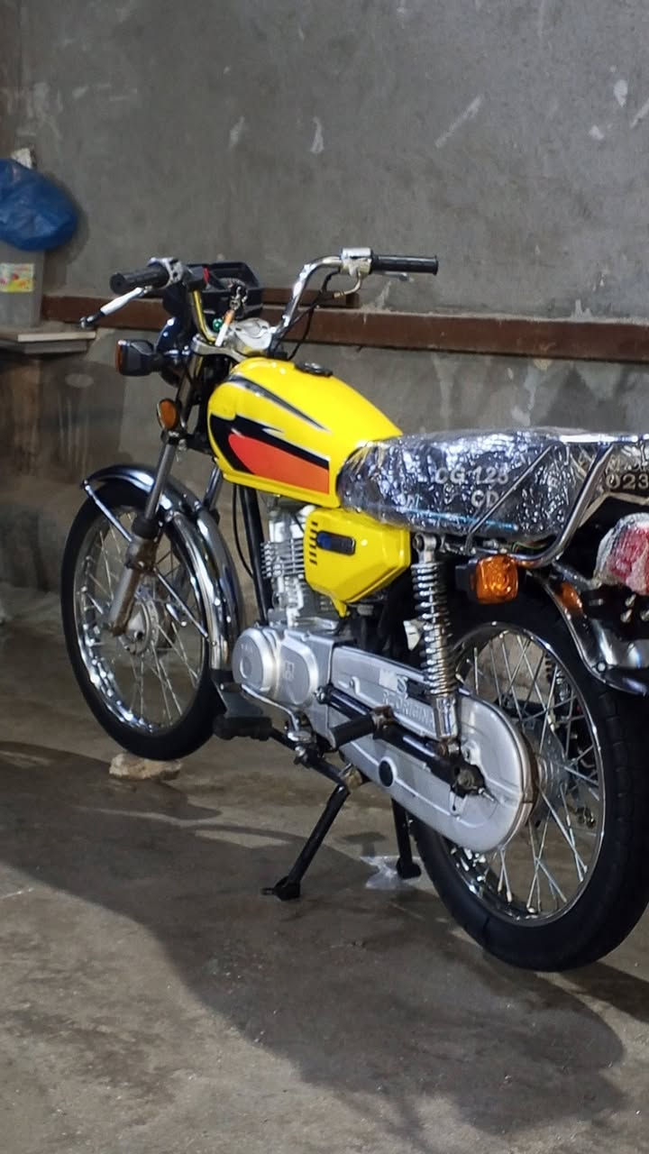 اسلام عليكم دراجه اربعه كير ارشه اوراق اصولي مديل 2014 مكينه نامه مديل 2023 شلامجه احمد اشهاب دراجه كلش نضيفه ونفس ال بصوره السعر 650وبيها مجال قليل متوازيي ***********اتصال
