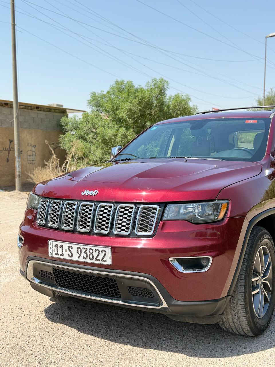 ألسلام عليكم
جيب موديل 2020
46 الف مايل ماشية
لمتد فول مواصفات للاخير 
داخل لونين بيجي واسود مثل الخليجي
كشنات كهرباء وخزن ميموري 
شاشه كبيره 
تدفئه ستيرن وكشنات 
كامره دواره وحساسات ونقطه عمياء 
فتحه سقف 
منافذ خلفيه واماميه 
السياره عليها خير من الله اضافات دوسات اصليات وحدايد مال سيبايه وهواي سوالف
🔺ألسياره بدون نقص برغي من ألالف للياء 
🔺فقط مكينه مفتوحة على ايدي بسبب الدوانز  كير والباقي على وضع الشركة
🔺حادثها جاملغ وربع البنيد سطحي بدون اي دواخل وبيها الجاملغ الثاني هنا نضرب وصبغت نصه موجود التصوير وكل شي
🔺🔺سعر السياره 210 ورقه وبيها مجال بسيط جداً
مكان السياره بغداد الغدير 
ملاحظة المكينة مفتوحة . مبدلة بساتم مال ٢٠١٤ 
***********. /. ***********
