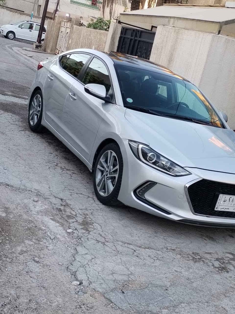 النتره موديل 17 حادث موضح بل صور  الصدر جديدمكينيه جديده مبدله برغي مامفتوح بيه تخم تاير جديد فول بصمه فتحه شاشه كامره تحكم جهتي 3 انظمه قياده رادار نقطه عمياء تدفه بل كشنات وستيرن رقم بغداد جديد هزه وسنويه جديده    ***********مكاني بغداد الدوره
