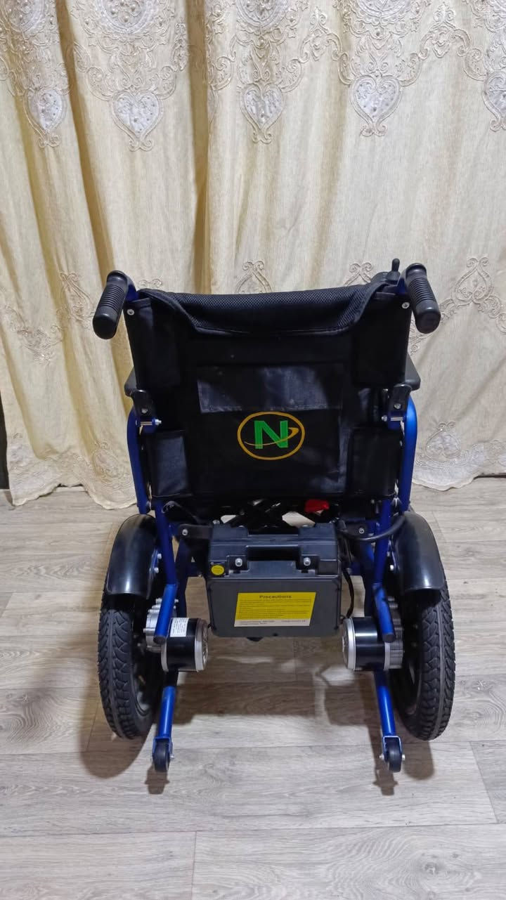 السلام عليكم.  ...عربانه شحن. لذوي الاحتياجات الخاصه  جديدة .السعر 450 العنوان. بصرة المعقل  .اتصل على الرقم ..***********
