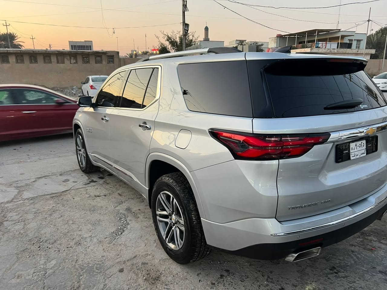 شوفرليت ترفلس 2022
اعلى فئة النسخة الوحيدة في العراق هايكانتري VIP
حادثها ربع جاملغ امامي وربع باب صبغ بدون دواخل وبدون ايرباك مرقم بغداد جاهز تحويل مباشر (260) بيها مجال
1- كشنات منفصل VIP
2- كشنات تدفئة تبريد
3- مكينة 3600
4- فتحة بانورما
5-مري شفط هيتر وتنبيه السائق
6- مانع تصادم
7-كامرات360 + اربع رادارات
8-تحديد مسار + نقط عمياء
9- تنبيه سائق عند النوم وكشن هزاز
10- لون رصاصي صدفي
1-ثلاث انظمة قيادة + اربع انظمة /مانع انزلاق / نزول منحدرات/ 4*4 .
سحب سيارات
12- عداد شاشة دجيتال
13- اوامر صوتي تحتوي 18 سماعة • BOOS
14-قاصة سرية
15- لد امامي لد خلفي (Auto)
16-
نظام الدفع: AWD (دفع رباعي)
17- ناقل الحركة: أوتوماتيك 9 سرعات
18- القوة: حوالي 310 حصان
19- تشغيل عن بع
20- باب الجنطة كهربائي (حساس قدم)
21- تحذير مغادرة المسار + المحافظة على المسار
22- فرملة طوارئ / عند القرب من السيارات والاشخاص
23-
Android Auto و Apple Carplay شاشة كبيرة + نظام
* نظام صوتي فاخر (Bose غالبًا)
مكانها/ الديوانية
للتواصل / ***********
