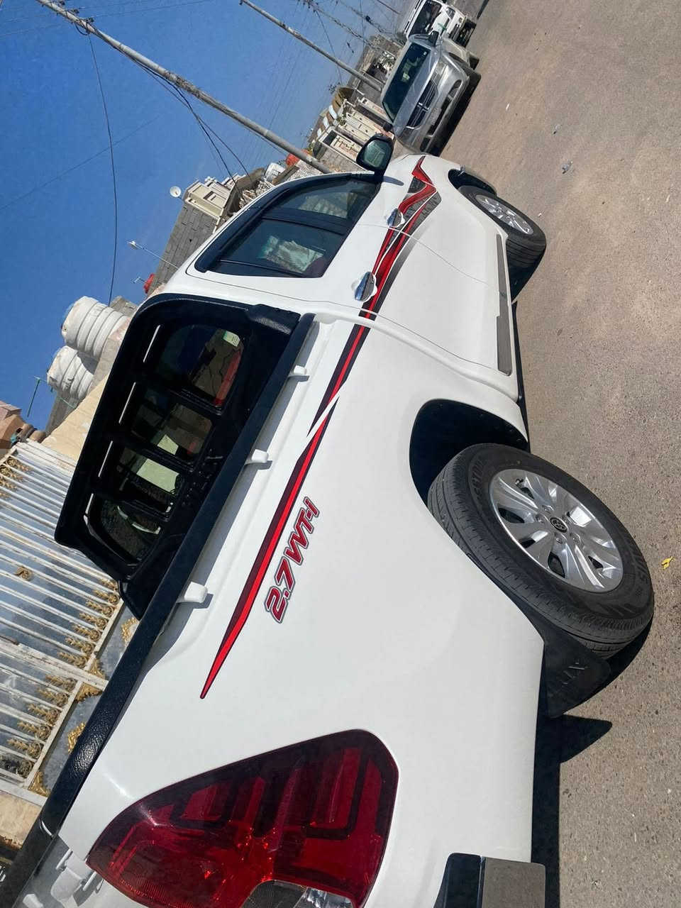 السلام وعليكم بيكم موديل 2025 اوتماتيك ساز كفاله عامه ماشيه 12 الف رقم اربيل العنوان بصره زبير الهاتف ***********
