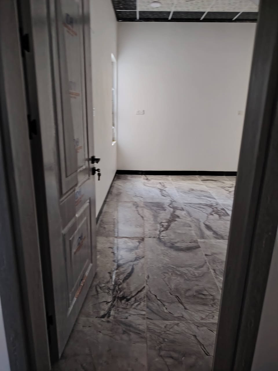 البيت للبيع مزارع زيونه جمعية شمس نينوى مقاطعه ٧٩ مساحه ١٠٢ واجهة ٦ والعمق ١٧طابق واحد بيت ستقبال ومطبخ وهول وغرفة نوم صحيات وبيتونه تجاه قروب بل بيدي زيرو كرات بلديه تحول جمعية استفسار تصل على الرقم *********** كورك *********** مورسلت الصفحه
