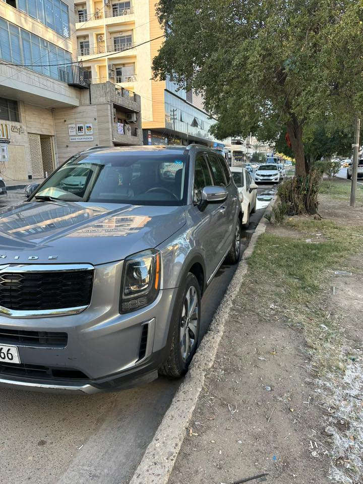 KIA TELLURIDE 🦍🩶

كيا تيلورايد موديل 2020 وارد امريكي 

لون رصاصي رقم بغداد ماشية 88 ميل

مـواصـفاتها EX :

📍6سلندر 3800

📍فتحة

📍بصمة

📍كشنات كهرباء

📍 كشنات تدفئة تبريد

📍تحديد مسار

📍كشنات جلد 

📍كشنات vip

📍مانع تصادم امامي/خلفي/جانبي

📍اوتو هولد

📍اوتو ستوب

📍لايتات امامي خلفي LED 

📍4وضعيات قيادة SPORT/ECO/COMFORT/SMART

📍مري شفط

📍جنطة كهرباء

📍شاحن وايرليس 

ايرباك دشبول 

***********

مكان السياره بغداد بوب الشام / الكراده 
ساحة الواثق 

السعر 240 $
