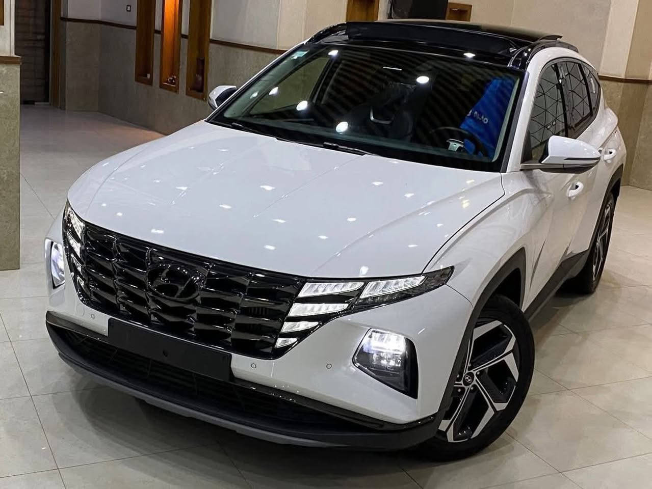 بسم الله الرحمن الرحيم 🤍
- هيونداى توسان NX4 موديل 2022  
- الفئه الرابعه
- عداد    90    ألف كم صيانات توكيل منتظمه بالفواتير
- بحالة الزيرووووو تماما بدون خدش
- فيها رخصه سنتين من المالك 

- للتواصل فون أو واتساب/01150174737


**إذا كنت صاحب هذا الإعلان وتريد حذفه لأي سبب، رجاءا أرسل رسالة إلى الدعم الفني**