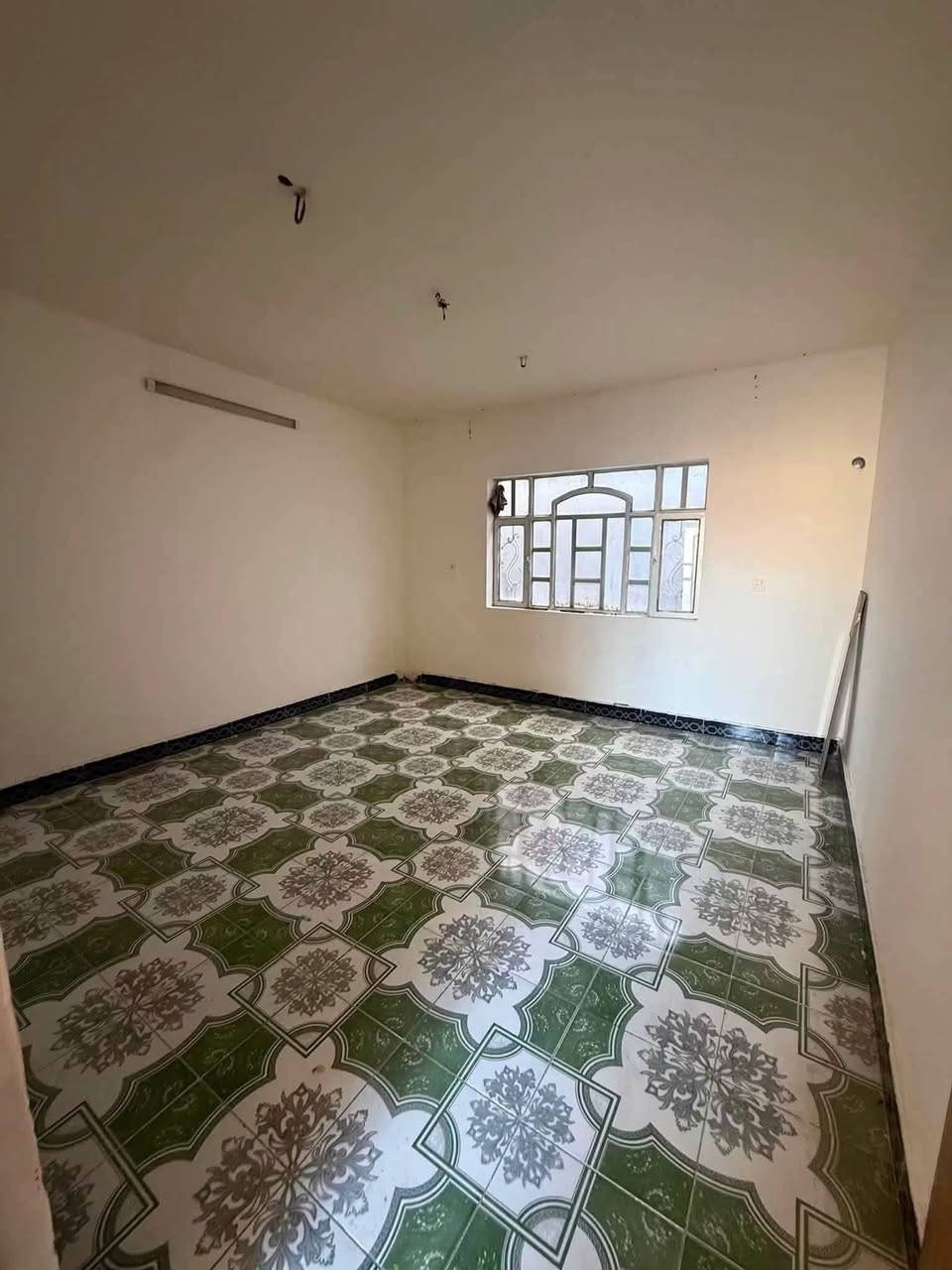 🏡 دار للإيجار – السيدية
📐 المساحة: 120 متر

🛏️ غرف النوم: 2

🛋️ صالة

🍽️ مطبخ

🚿 خدمات

🚪 مدخلان

📞 للتواصل: ***********
