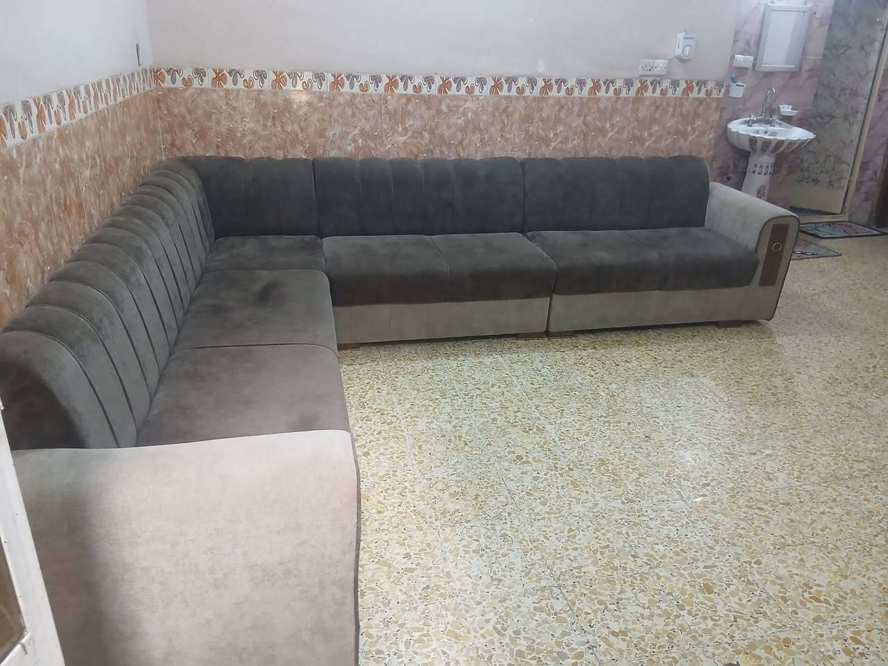 تخم ديون للبيع السعر ٣٢٥ وبي مجال شغل درجه اول


**إذا كنت صاحب هذا الإعلان وتريد حذفه لأي سبب، رجاءا أرسل رسالة إلى الدعم الفني**
