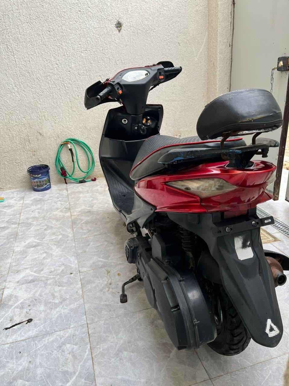 سلام عليكم حبايب ادرس ماليزي اخت الجديد كفرات مال شركه سلف هندر كهربائيات كلها شغاله شلعه ومعدل خير من الله مكينه مامفتوحه دراجه مال جناي دراجه رايدها ب 350 وبيها مجال الشراي يدلل مكان لدراجه لكوت الجديده الخاص مفتوح وهاذ رقم ***********
