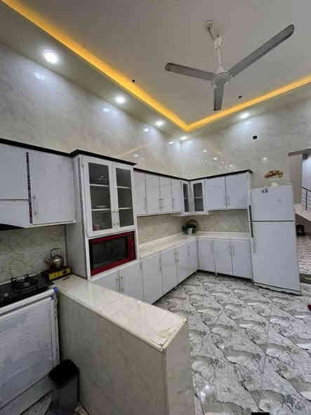 السلام عليكم الدار للبيع التواصل عل الوتساب ***********
