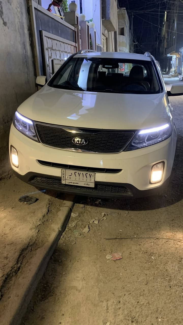 السلام عليكم
الوصف بالصور
سورنتو 2015 خليجية 6 سلندر 7 راكب 3 قطع تبريد كشنات جلد لد نهاري نظام ايكو
اخذتهة ماشية 30 وهسة 79 على ايدي فقط
السعر 210
***********
بيهة مجال حك الجية
تحياتي
