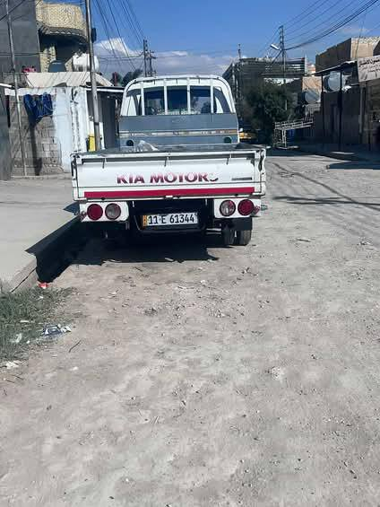 سلام عليكم ورحمه الله وبركاته 
بنكو 2700
موديل 2009
رقم بغداد بسمي
سنويه 30
كير مكينه شاصي رقم شاصي سدر كله كفاله 
مكاني بغداد
رقم ***********
