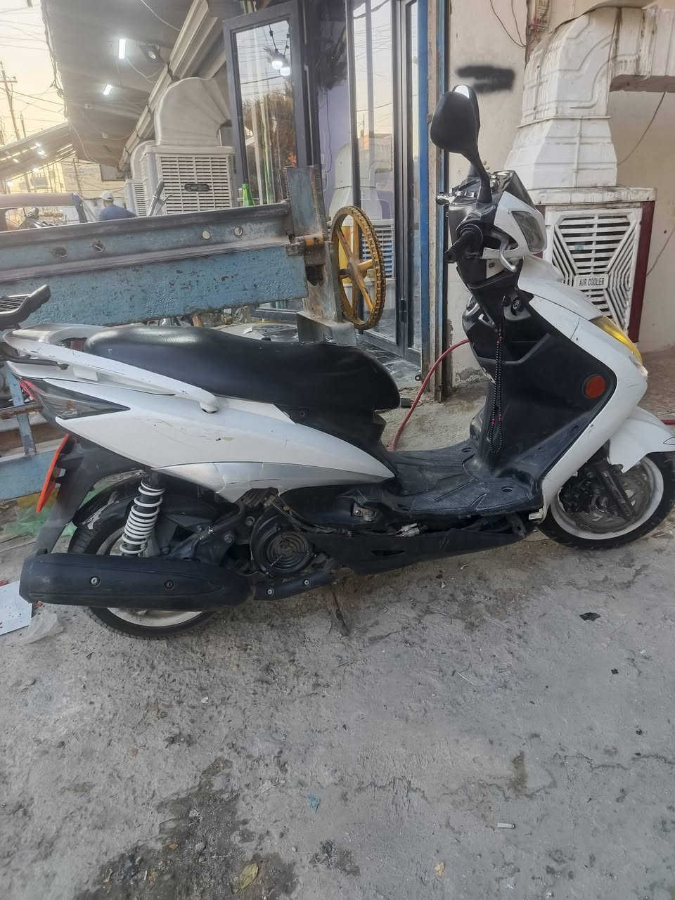 البيع سكنس ياباني لد 
دراجه حلوه نضيفه ‏‪***********‬‏
