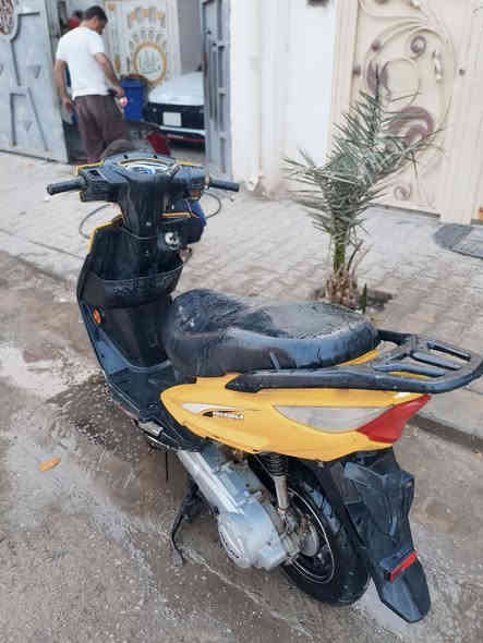 سلام عليكم  دراجه للبيع او مراوس ب60 دراجه كامشه ماعرف شبيها ***********
السعر 150 بيها مجال مكان نجف حي الميلاد
