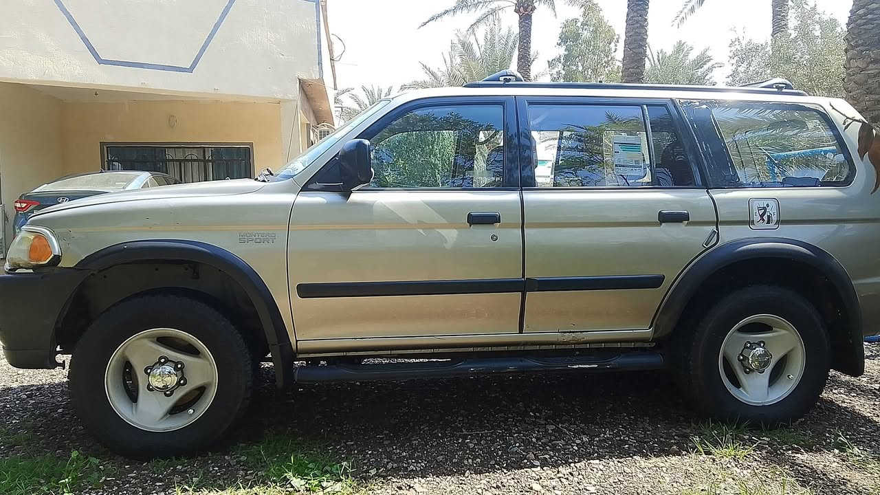 سلام وعليكم ميتسوبيشي مونتيره للبيع موديل 2000 (وارد أمريكي)شرط(ليبل واحد) بيهه ضرببه كلش خفيفه موضحه ب صوره والقماره والبنيد جراد خفيف فقط السياره كفاله من تبديل والصبغ صبغتهه حلوه ونضيفهه
رقم سليمانيه دولي السياره بسمنه شرط التحويل وسنويه ٢٠٣٠محرك 3000  6V  فور ويل شغال تتفئه  تبريد شغال داخل حلو جديد جاهزه سياره نصبه حلوه مامتعوبه نضيفه واحلئ من الصور استخدام  شخصي مكان السياره بغدادالمنصور سعر 78 وبيه مجال للاستفسار الاتصال  ع الرقم***********
