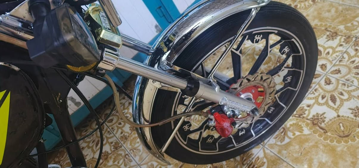 سونك موديل 2024 للبيع السعر 575 وبي مجل  العنوان جنوب الموصل كيارة منفيس بي رقم الهاتف ***********
