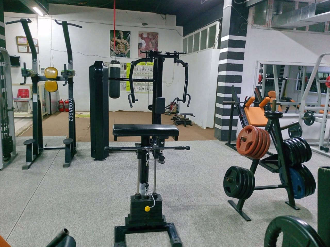 هذا القاعه للبيع
للاستفسارمع هذا القم
***********
