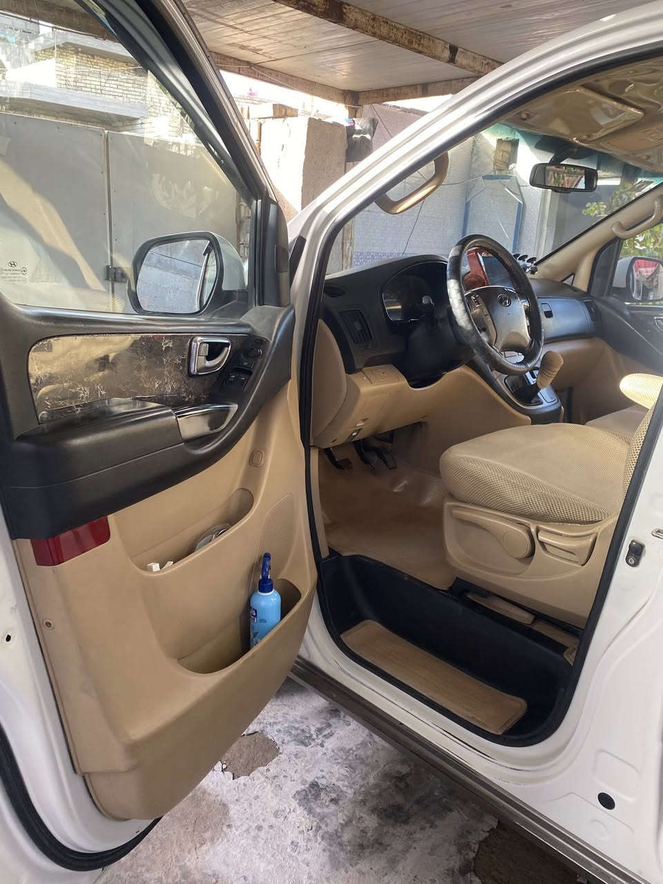 السلام عليكم اخوان سياره ستاركس 2011 مفتوح كير عادي بأسمي سنوية 2028 رقم ميسان انكليزي مكينه مجفته على ايدي كلشي بيها جديد تخم تايرات جدد باتري جديد داينمو جديده باور جديد مشط ستيرن لويات جدد شمعات داخلها سفريات وتنته مغلفه نايلون شاشه تسلا درع خلفي 
بجم 16 ومرايات مال 20 كفاله السياره بيها طخه بالجاملغ الوره وشويه من الجنطه 
تجي وتشوف بعينك احلى من الصور
مكاني بغداد الزعفرانيه السعر 173 بيها مجال بسيط فدوه اروحلك مايعجبك السعر لاتعلق واني خادم للجميع ***********
