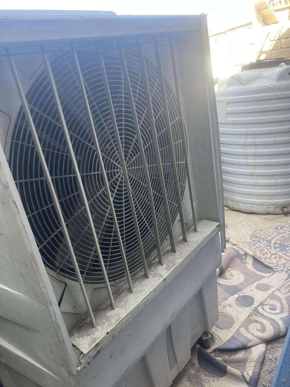 السلام عليكم اخوان
مبردات 350ببهن. مجال قليل 
مكان البصرة استفسار رقمي *********** واتساب و اتصال
