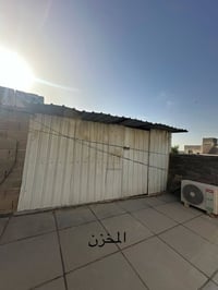 بيت للبيع مساحه 110م مربع توجد كل الخدمات بناء نظيف بل 100 بحي الزهراء...
