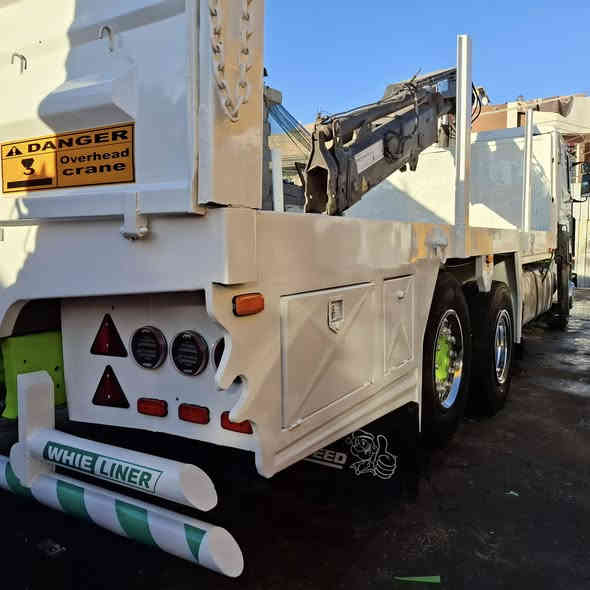 لبيع سكانيه كرين ١١٣ مكينه ١٣  رقم انبار الماني بسمي كرين بل سنويه جهاز ١٠ طن هياب سلايتين دبل رجل سنكل تك تاير،مكان بغداد السعر ٢٨٠  الاستفسار ***********
