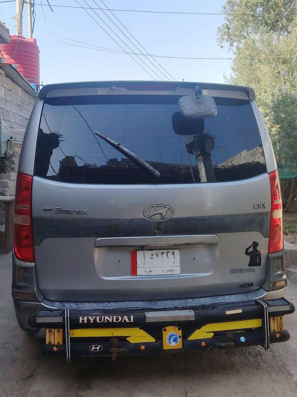 سيارة مال بيت مامشتغلة خطوط مدرسة ولا بالشارع
ستاركس موديل ٢٠١١ مكينه ٧ 
تبريد وي السويج مكينه وكير واكسل خير من الله
بديها مابي ضربة وشواصيها سليمه 
شاشة أندرويد والغرفة مدوشمه
السعر 162 ورقة وبيها مجال بسيط
تجي تفحص وتصوف مكلف بالنشر لا تسألني شبيها مابيها
رقمي ***********
