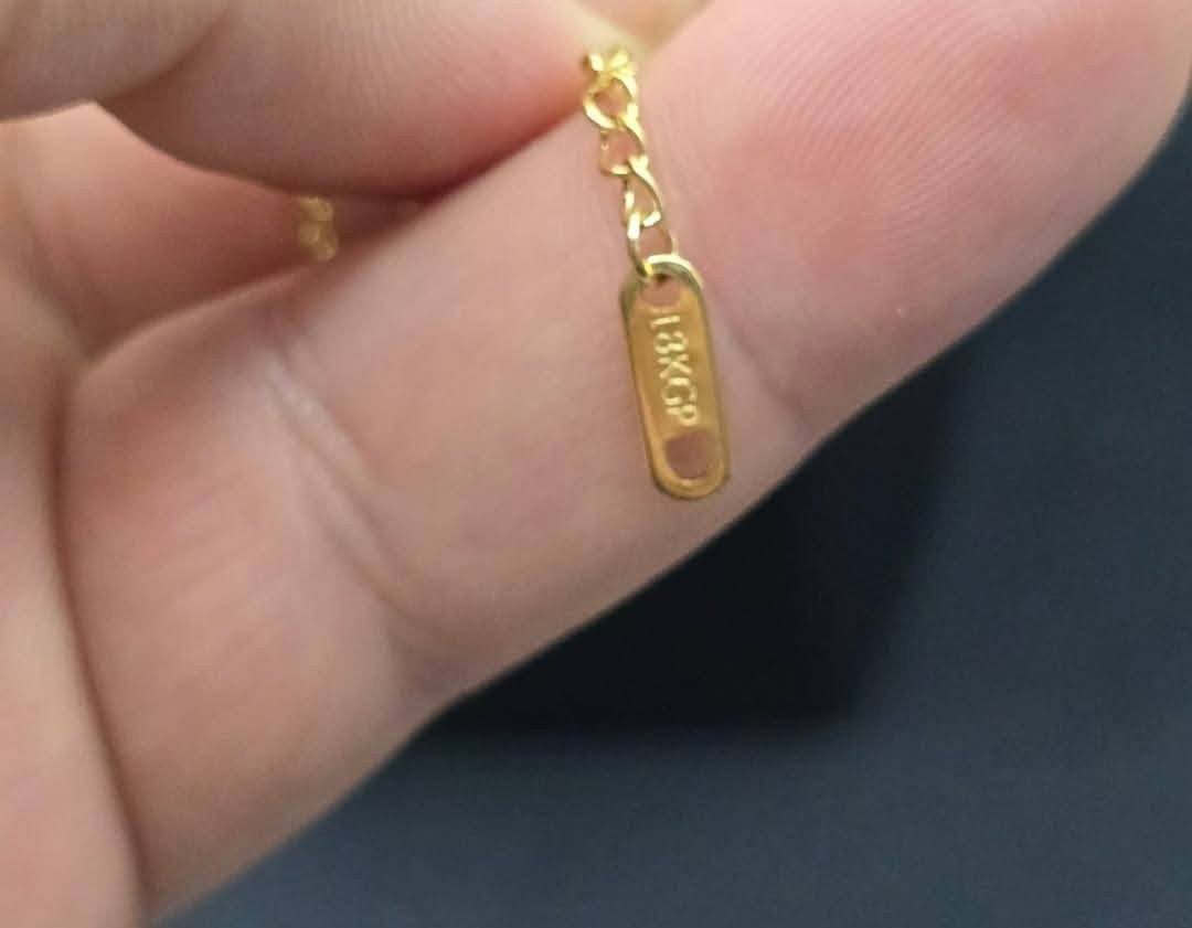 سوار طلاء ذهب اوربي  18 مختوم 
اريدة ب 25


**إذا كنت صاحب هذا الإعلان وتريد حذفه لأي سبب، رجاءا أرسل رسالة إلى الدعم الفني**