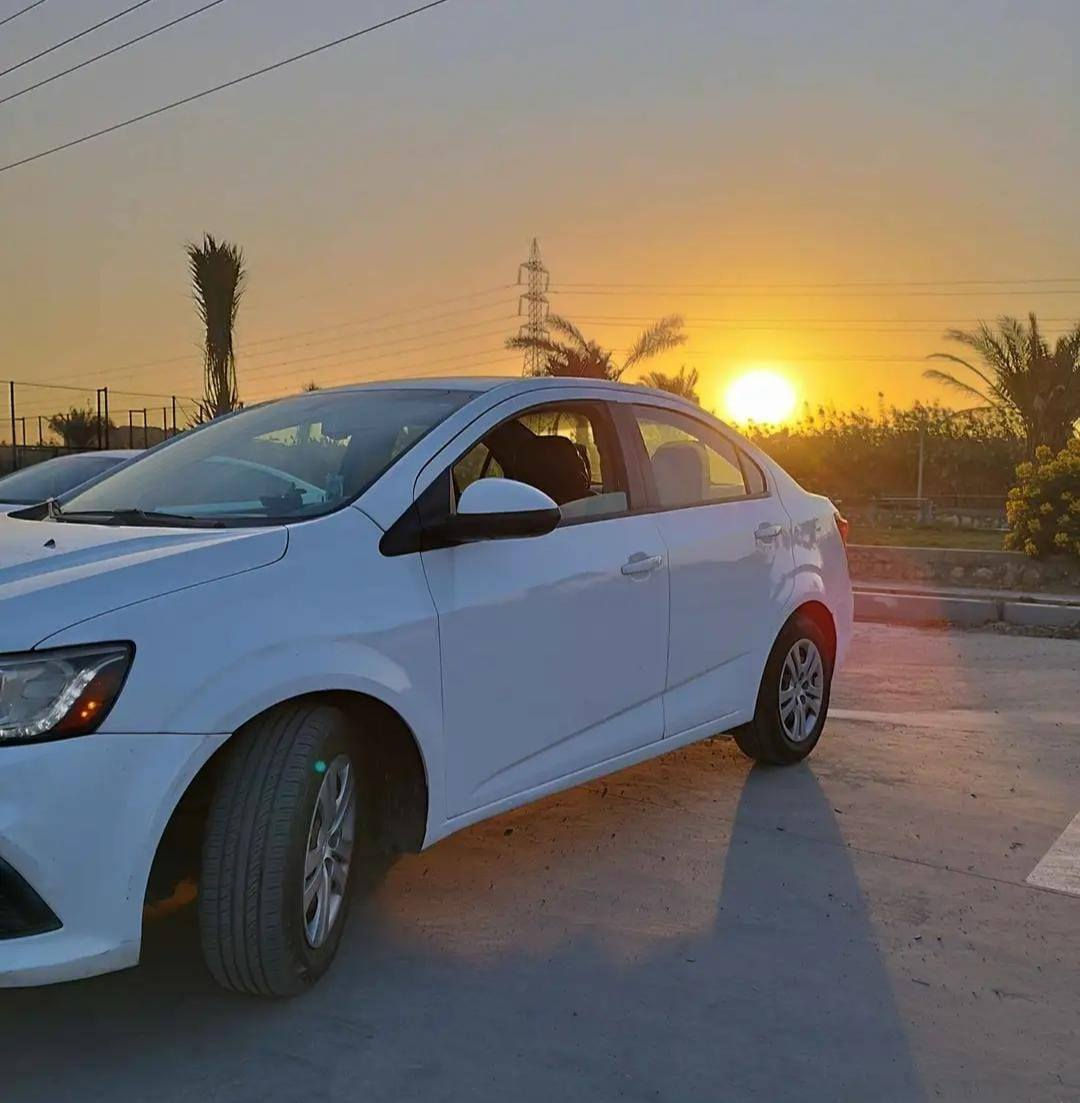 شوفرليت (سونيك ـ افيو )موديل 2018
رقم اربيل انكليزي وكالة باسمي 
حادث فقط من جهة قبق جنطه اي قطعه مامبدل بيه وصبغ الدعاميات 
مكينة 1800 تنفس طبيعي 
كير 6 نمر ATF
مكينة والكير بحالة جيده 
حدادية امامي والخلفي بحالة جيده 
تخم تايرات جدد 
تبريد وتدفئة شغال 
سياره مابيه اي نقص 
السعر ١٠٠ ورقة
مكانها بلحريه  مكلف بلنشر اتصلو على صاحبها‏ ‪077-027-59124‬‏
