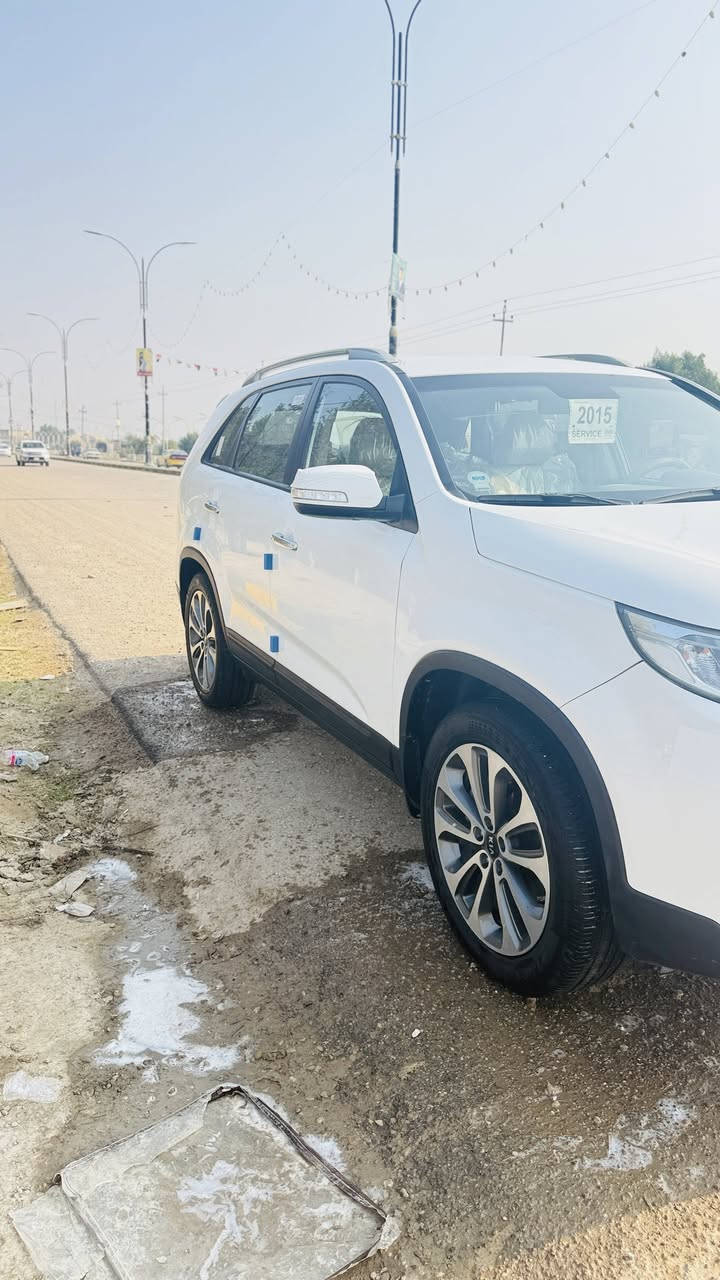 تحية طيبة
سورنتو 
موديل : 2015 
نوع :خليجي
رقم : مثنى
ماشية  150 كم
حرة
تحويل 
سبعة راكب
فول مواصفات
مكفولة كفالة عامة
مكان السيارة حالياً :الناصرية (الشطرة) 
للاتصال : ***********
