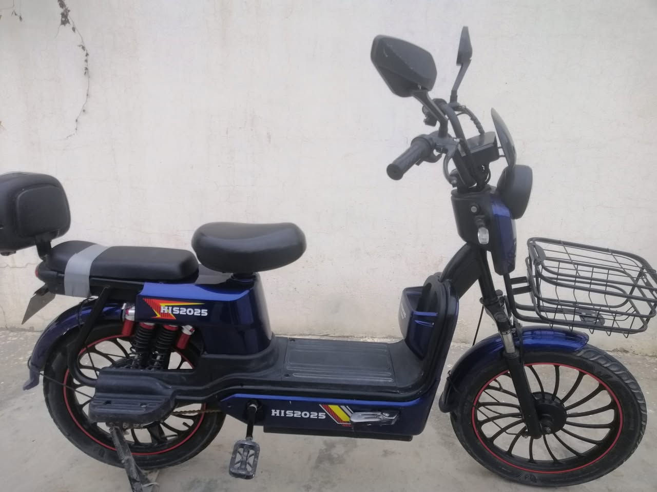 السلام عليكم شباب باسكيل شحن للبيع باسكيل نظافتو فول السعر 300 وبي مجال مكان باجوان عله طريق الدبس حجم 20 خمس بطاريات الشراي يجي خاص


**إذا كنت صاحب هذا الإعلان وتريد حذفه لأي سبب، رجاءا أرسل رسالة إلى الدعم الفني**