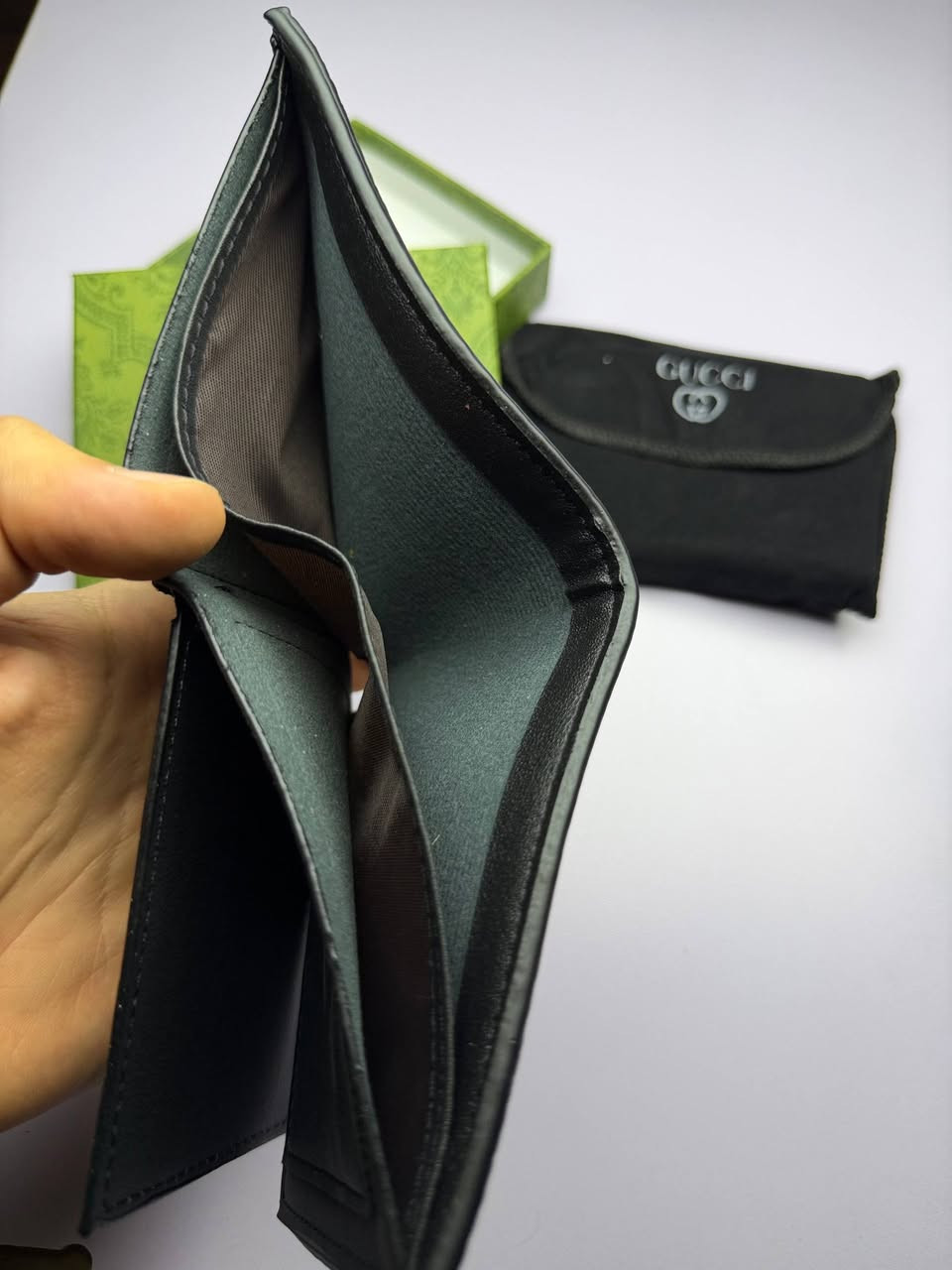 محفظة نقود  CUCC'I
ماستر جلد اعلى جودة 
دزاين مميز مع العلبة والغلاف 

10 الاف على اول تم

mSMMfazpalLwnIcGUf


**إذا كنت صاحب هذا الإعلان وتريد حذفه لأي سبب، رجاءا أرسل رسالة إلى الدعم الفني**