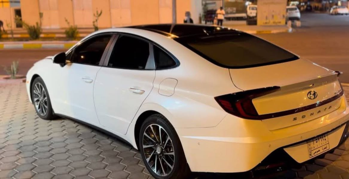 سوناتا لمتدد  للبيع  2022مكينه 1.6 تيربو وارد امريكي حادثهه غرق تعمل وتسير وبيها بارد  على كد اصبع بداير مال تاير
رقم بصره معوقين السياره فول مواصفات اعلى فئه بل سوناتا سياره نضيفه وعليها تخم تاير جديد ماناقصهه شي 
المواصفات sel plus
بانوراما
بصمه تشغيل
ابواب بصمه 
تشغيل عن بعد 
تحكم بل ريموت 
تبريد بيانو 
كشنات كهربائي
تبريد قطعتين
تدفئه بل كشنات
مانع انزلاق
لد امامي نهاري
لايتات زنون عالي ناصي
قياده اليه 
رادارت امامي وخلفي 
مانع انصدام 
اشاير بل مري 
5 كامرات 360
تحديد مسار 
السعر 180وبي مجال 
 ***********
سوناتا لمتدد  للبيع  2022مكينه 1.6 تيربو وارد امريكي حادثهه غرق تعمل وتسير وبيها بارد  على كد اصبع بداير مال تاير
