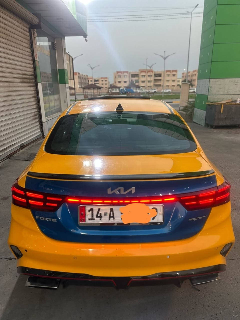 كيا فورتي ٢٠٢٢ وارد أمريكي جي تي كير عادي مكينة ١٦٠٠ منظومة غاز وباقي سياره ليبر واحد ماعده دعاميات وبيها بارد على كد شبر يم الايت التفاصيل والمواصفات الاتصال على الرقم *********** سعرها ١٣٥
