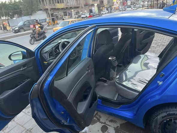 سلام عليكم
النترا موديل 2017 وارد كندي تبدل بنيد فقط
مكفولة من الصبغ محرك 2000دوش
رقم دولي تحويل ثاني يوم 
مكان بغداد مدينة الصدر
الاتصال *********** 
بيها ملاحضات مبينه بالصور
السعر 117$وبيها مجال
