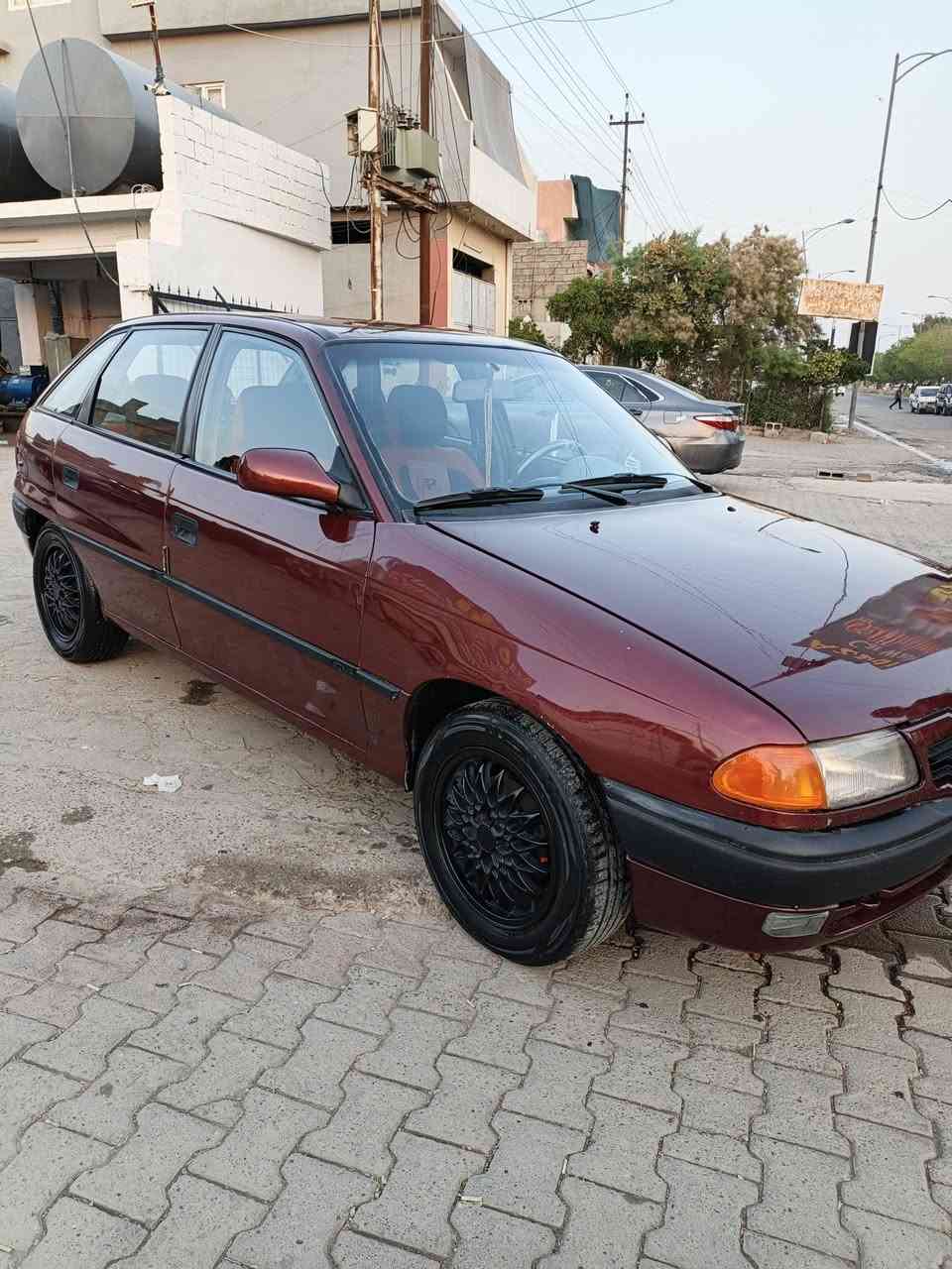 اوبل استرا موديل 95 محرك 20 تبريت كير عادي مكاني كركوك سعرها 40 الي شراي يخابر *********** بي بطاقه بنزين شرط تحويل
