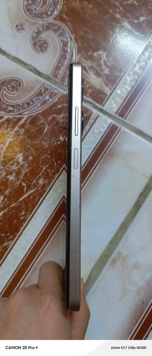 سلام عليكم 
موبايل انفنيكس سمارت 8
ذاكرة ٦٤ 
بطارية 5000
كلشي مابدل بي جديد 
السعر 70
بدون ملحقات 
العنوان بغداد


**إذا كنت صاحب هذا الإعلان وتريد حذفه لأي سبب، رجاءا أرسل رسالة إلى الدعم الفني**