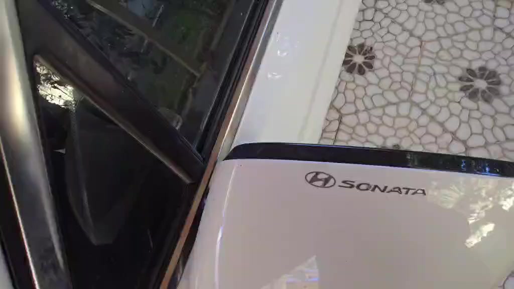 السلام عليكم
سوناتا 2025
لون ابيظ
مكينة 2000 غاز
خط واحد شركة
كير تعليگ 8نمر
كشنات كهرباء وتدفئة وتبريد
بصمة ابواب وتشغيل وجنطة
فتح جنطة عند التقرب  بدون لمس 
رادار امامي حساسات خلفي وامامي
تحكم مري قيادة ذاتية مثبت سرعة
بصمتين
تنبيه خروج عن المسار ومانع انزلاق
١٢ سماعة صوت شاشة متصلة كار بلي 
اوتو هولد وڤيو للكاميرا
كشنات جلد تدفئة تبريد
تبريد خلفي
فول عدا الفتحة
حساسات امامي خلفي
مودات قيادة sport normal smart
شفتات ستيرن سرعة
بيها بعد مواصفات
 بدون رقم منفيس بسمي 
السعر 180$وبيها مجال
مكاني ديوانية الاتصال.. ***********
