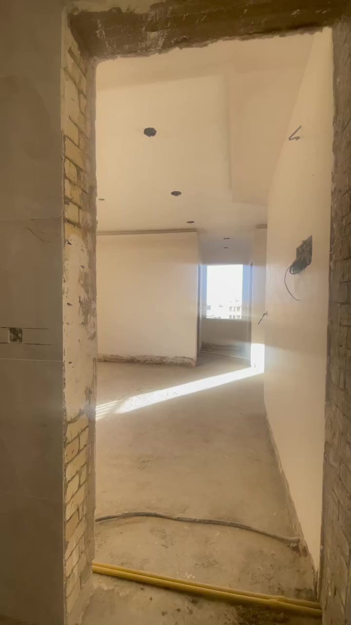 شقق تمليك بمساحات مختلفه
بناء حديث 2025

البنايه تحتوي على/مصعد/بارك سيارات/خدمات 

_95م : صاله+ غرف نوم عدد 2+مطبخ+صحيات 

_135م: صاله+غرف نوم عدد3+ مطبخ+ صحيات عدد2+ بالكون كبير 

موقع مميز جداً 

كراده داخل_شارع اصفر_مقهى رضا علوان

📞***********
