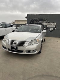تۆیۆتا ئەڤەلۆن مۆدێل ٢٠٠٩ بڕاوە   ژمارەی موبایل07512235881