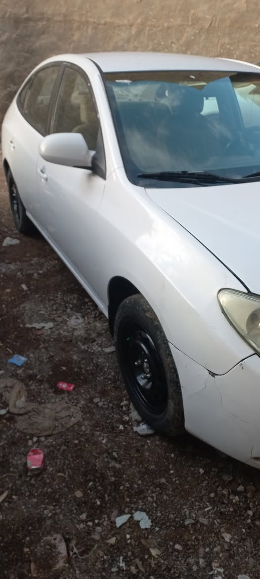 السلام عليكم انترا مديل 10 امريكي ضربتها جاملغ وبنيد بيها فطر باللغد مرجعينا بلادي انطيها احزام السيارة بدايت تبخير بدون تنقيص كير مكفول عارضها ب ٩٠ وبيها مجال للشراي بغداد ***********
