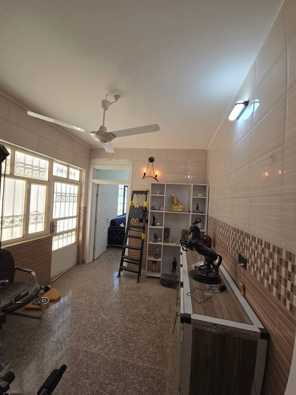 مشتمل للبيع
85م
الوجه 4ونص نزال
19
مراجعةمكتب نزارللعقار
***********
