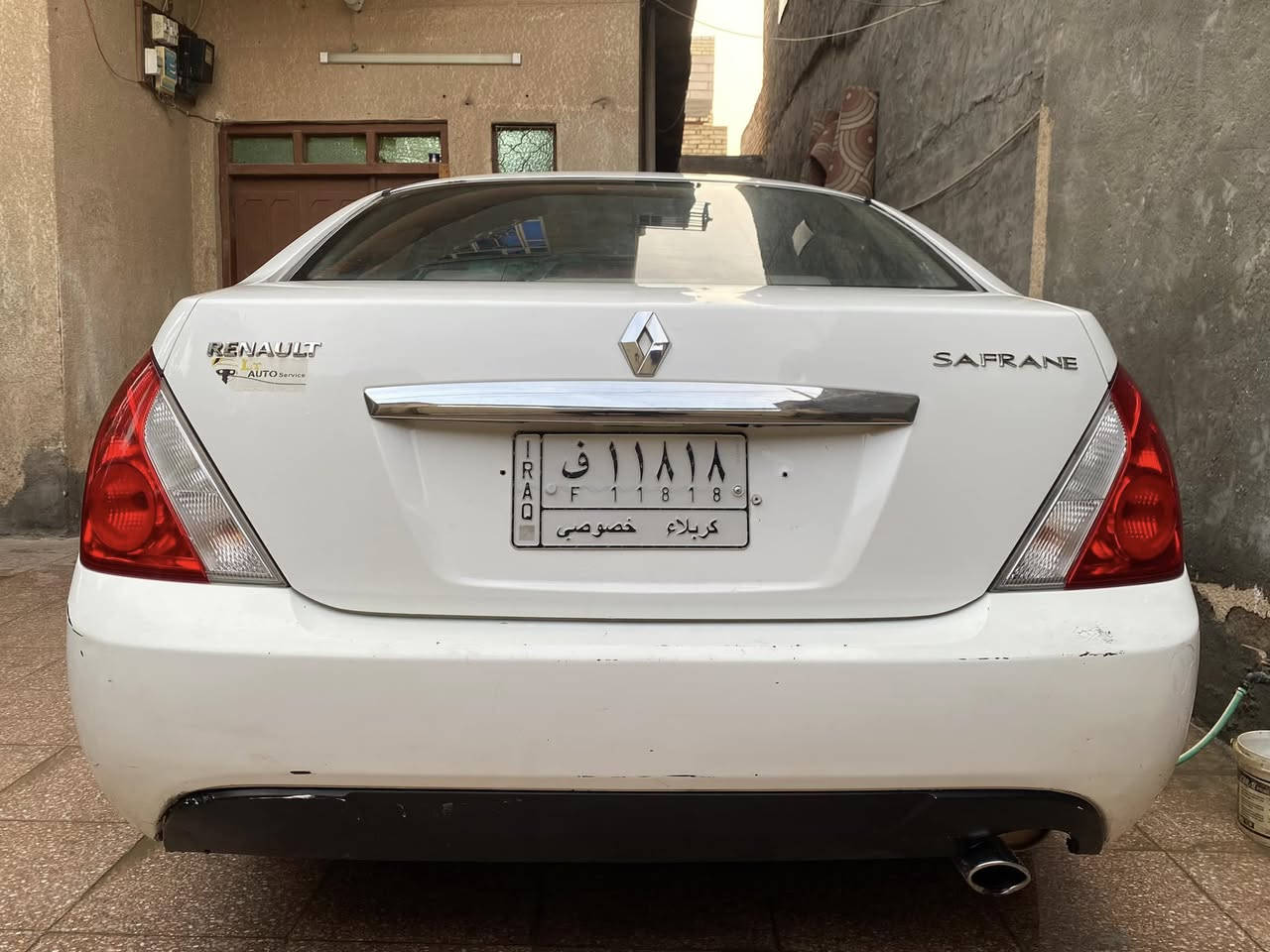 السلام عليكم 
رينو سافران 2009 سنويه لل29
*محرك اربعه 4 سلندر 2000
* كفاله من الصبغ والبارد والتبديل 
* كير محرك كفاله 
* تدفئه تبريد بحاله جيده 
* حداديه 50 % 
 
السعر 110 وبيها مجال جداً بسيط 
مكاني كربلاء/طويريج 
الاستفسار 
***********
