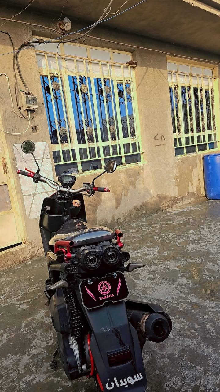 سلام عليكم سكنس جبلي مديل 2013 الدراجه نضيفه مثل ما مبينه بل صوره الدراجه ما مار عليها بانزين عادي كله محسن ودهن موتل بيها شلعه تشك الكاع ومعدل كلش قوي وشرط الكفاله عامه ما مفتوحه وديها لي مصلح الدراجه رايدها بمليون وبيها مجال حك الجيه العنوان الكماليه وهاذ رقمي متواجد واتساب فقط ***********
