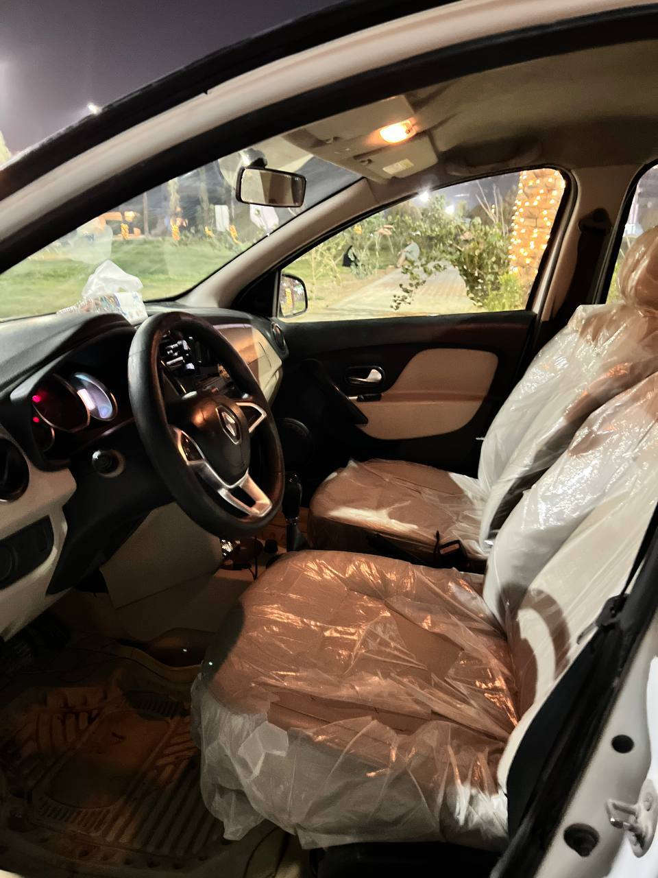 رينو سمبل 2019 رقم ذي قار موجودة بكربلاء
سيارة تصير حره بشهر سادس 
بدون قطع تبديل ولا معجون فقط تعديل بارد خشم البنيد وشخوط بدعاميات وشغلات بسيطه سياره مكينتها بيها خشونه لا تبخير ولا تنقيص وينزل من سعرها سعر مكينه سيارة دتوديني وجيبني الله شاهد بس هاملها بسبب دوام عندي سعرها 65ورقة
***********
