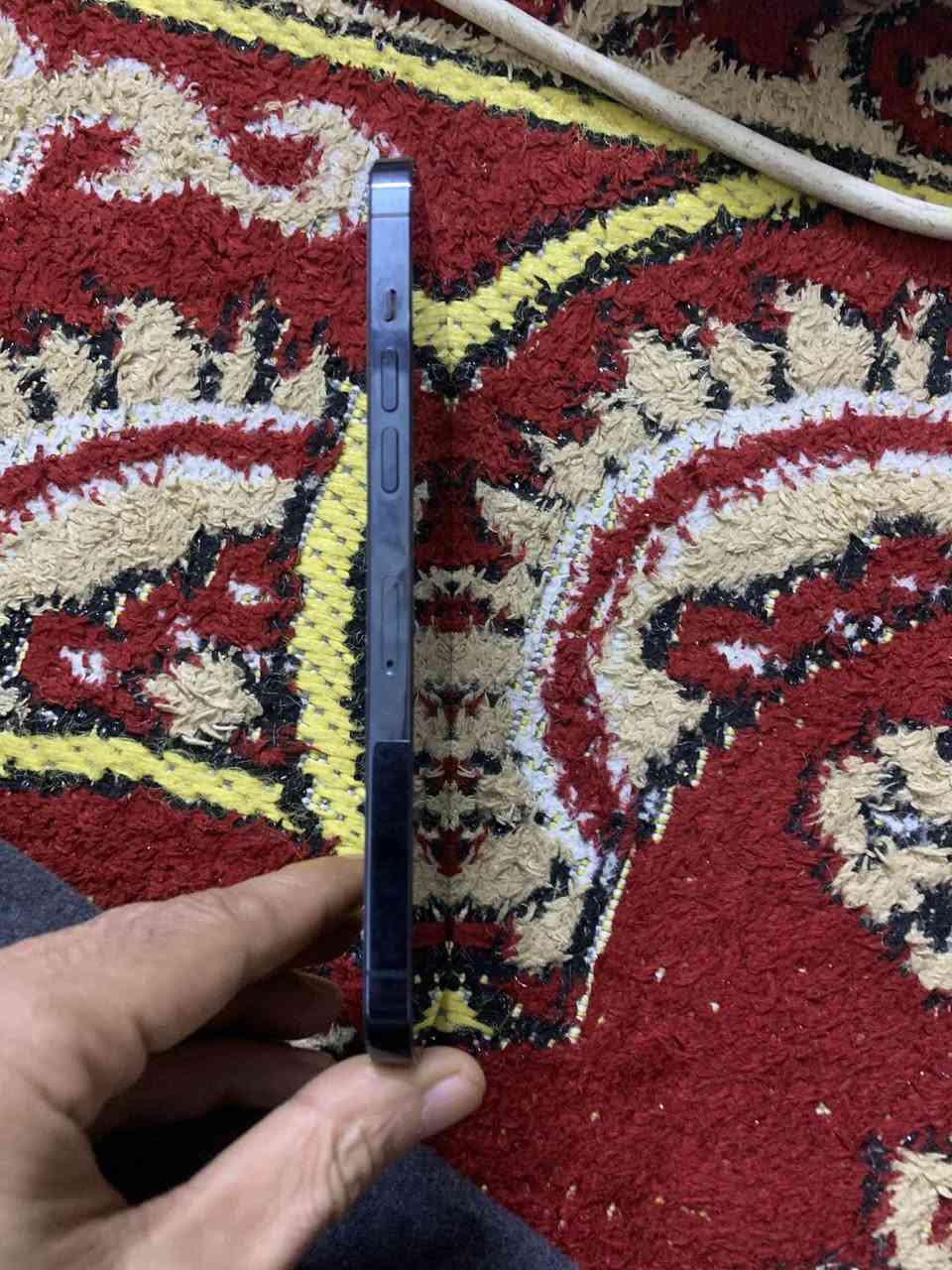 آي فون 12برو ماكس للبيع أو كراوس حسب القناعة ذاكرة 128 بطارية 85 جهاز مبدل بيه شاشة وبطارية أصليات مال جهاز وتكدر تتاكد بنفسك جهاز مكفول.


**إذا كنت صاحب هذا الإعلان وتريد حذفه لأي سبب، رجاءا أرسل رسالة إلى الدعم الفني**