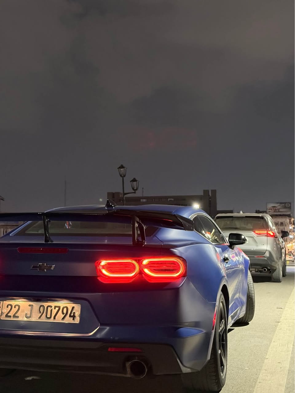 🚗 للبيع | شيفروليه كمارو LS موديل 2023

* الماركة: شيفروليه
* الموديل: كمارو LS
* سنة الصنع: 2023
* اللون الخارجي: أزرق
* اللون الداخلي: أسود
* المحرك: 2.0 لتر تيربو – 4 سلندر
* ناقل الحركة: أوتوماتيك
* نظام الدفع: خلفي (RWD)
* الممشى: 33 ألف ميل
* حالة السيارة: وارد أمريكي، خالية من الأعطال

📍 الموقع: بغداد – الكاظمية

💰 السعر: 185 ورقة، وقابل للتفاوض البسيط للجادين.

للاستفسار أو المعاينة، يرجى التواصل على الخاص أو عبر رقم الهاتف. بغداد, العراق


**إذا كنت صاحب هذا الإعلان وتريد حذفه لأي سبب، رجاءا أرسل رسالة إلى الدعم الفني**