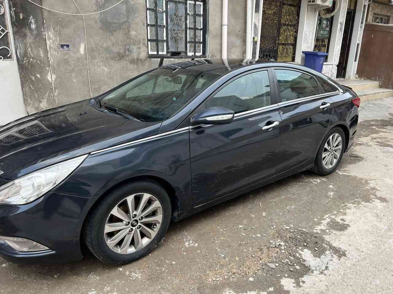 سوناتا 2014 وارد أمريكي محرك 20 توربو السيارة فول مواصفات limited مكان السيارة بغداد الكرخ حادثها جاملغ امامي وخلفي بدون دواخل السيارة بأسمي 
السعر 110 
هاتف ***********
