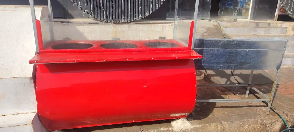 للبيع
شواية سمك كبيرة غير مستخدمة حديد ثقيل
كرل بركر وفلافل وفنكر
عربانه لبلبي كاملة ملحقاتها
بسطة عصاير حجم كبير
طاولات عدد ١٠ و٤٠ كرسي
***********
